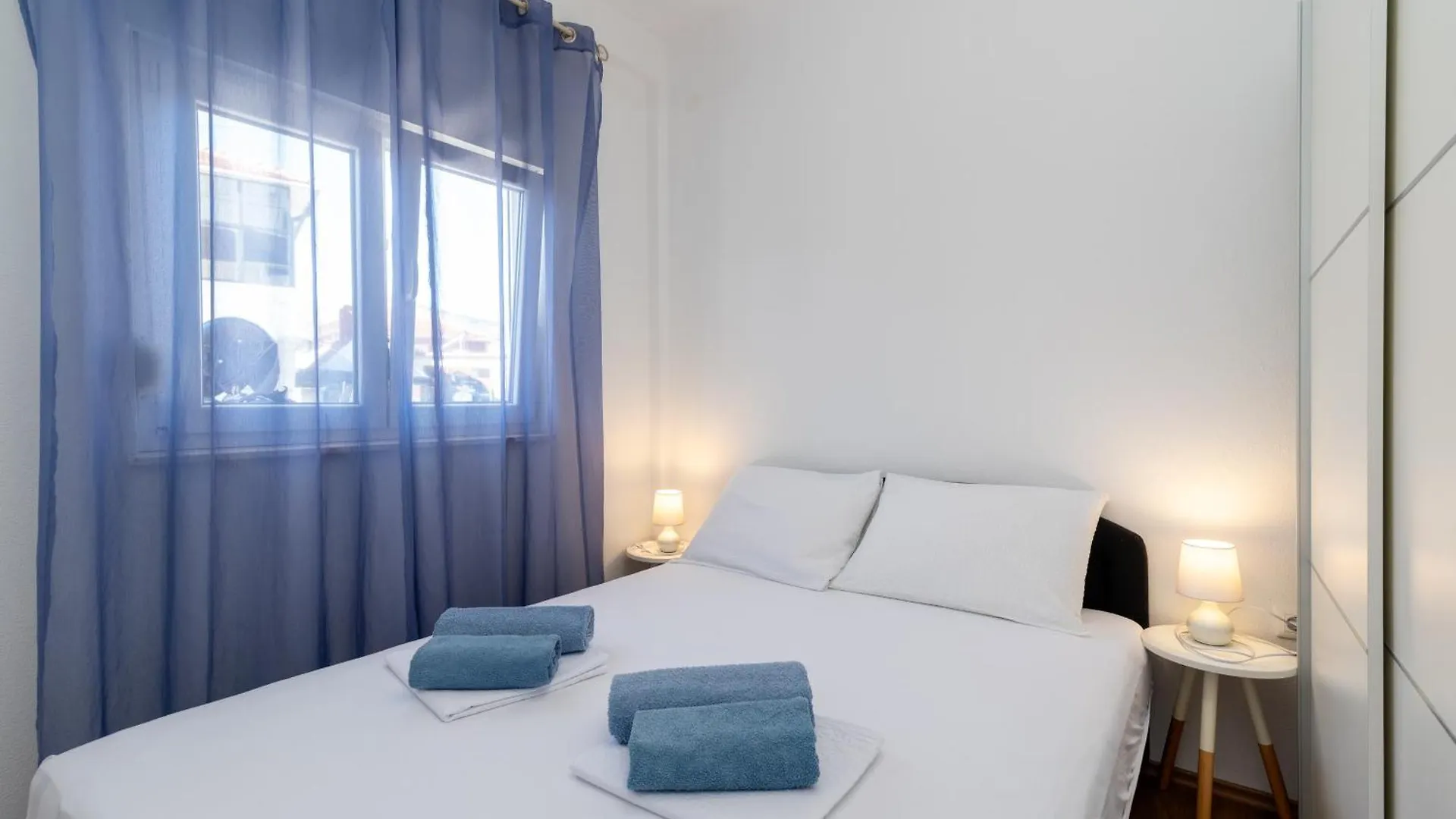 Sara Apartmant Trogir-Dragulin 0*, Trogir